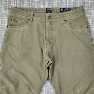Kuhl Revolvr Pants Outdoor Work Trail Patina Dye Lt Green 36x30 (Act. in Pics)
